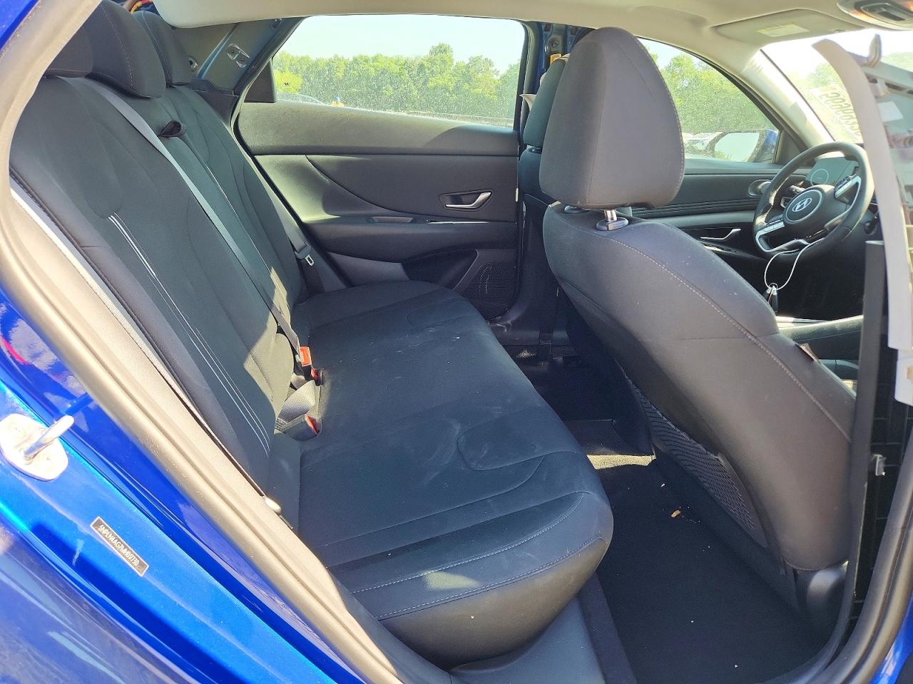 2021 HYUNDAI ELANTRA