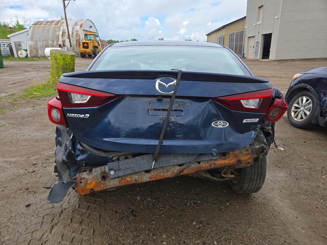 2015 MAZDA 3