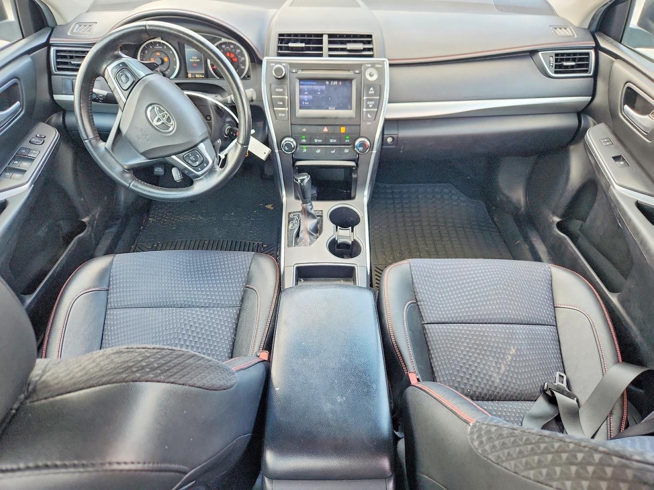 2015 TOYOTA CAMRY