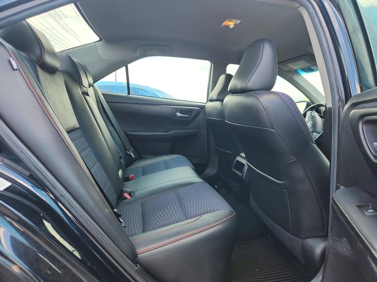 2015 TOYOTA CAMRY
