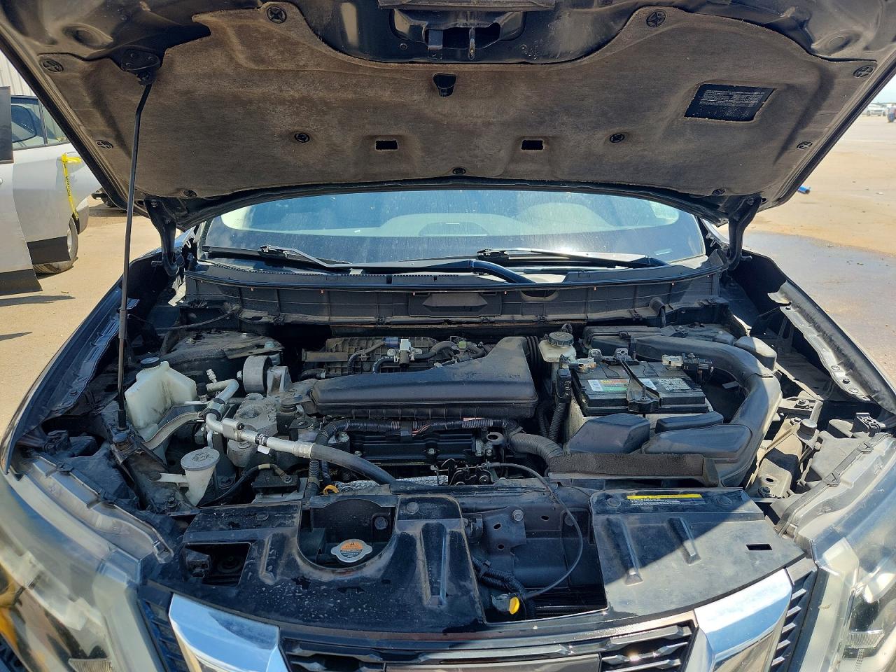 2017 NISSAN ROGUE