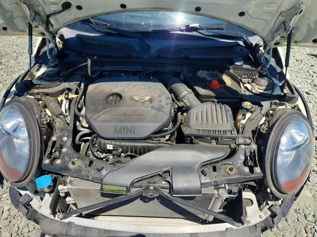 2015 MINI COOPER
