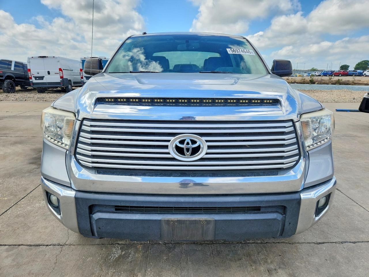 2015 TOYOTA TUNDRA
