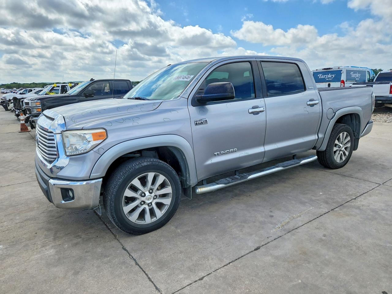 2015 TOYOTA TUNDRA