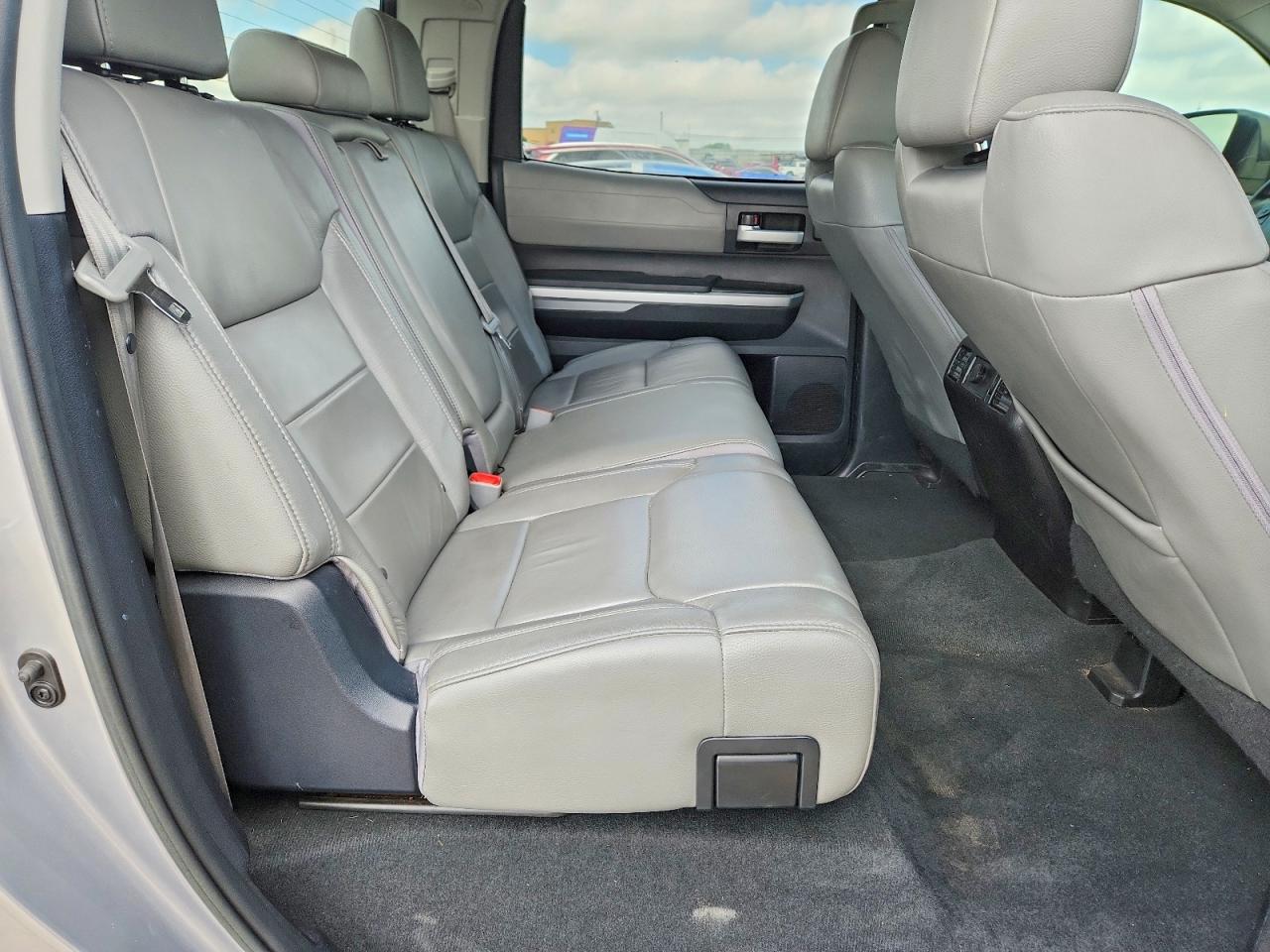 2015 TOYOTA TUNDRA