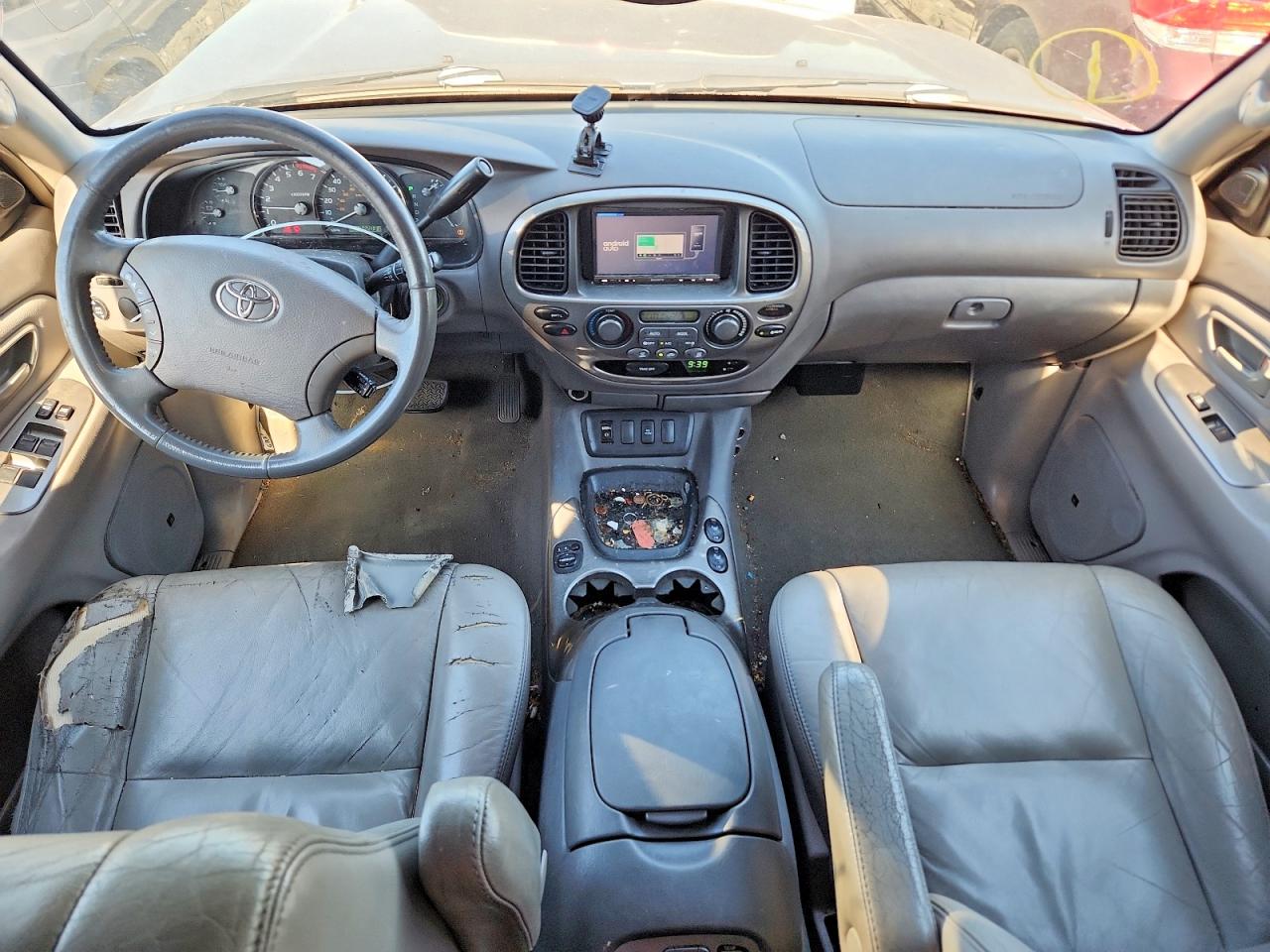 2005 TOYOTA SEQUOIA