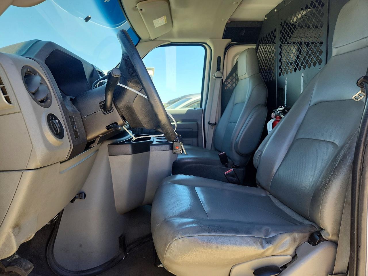 2011 FORD ECONOLINE