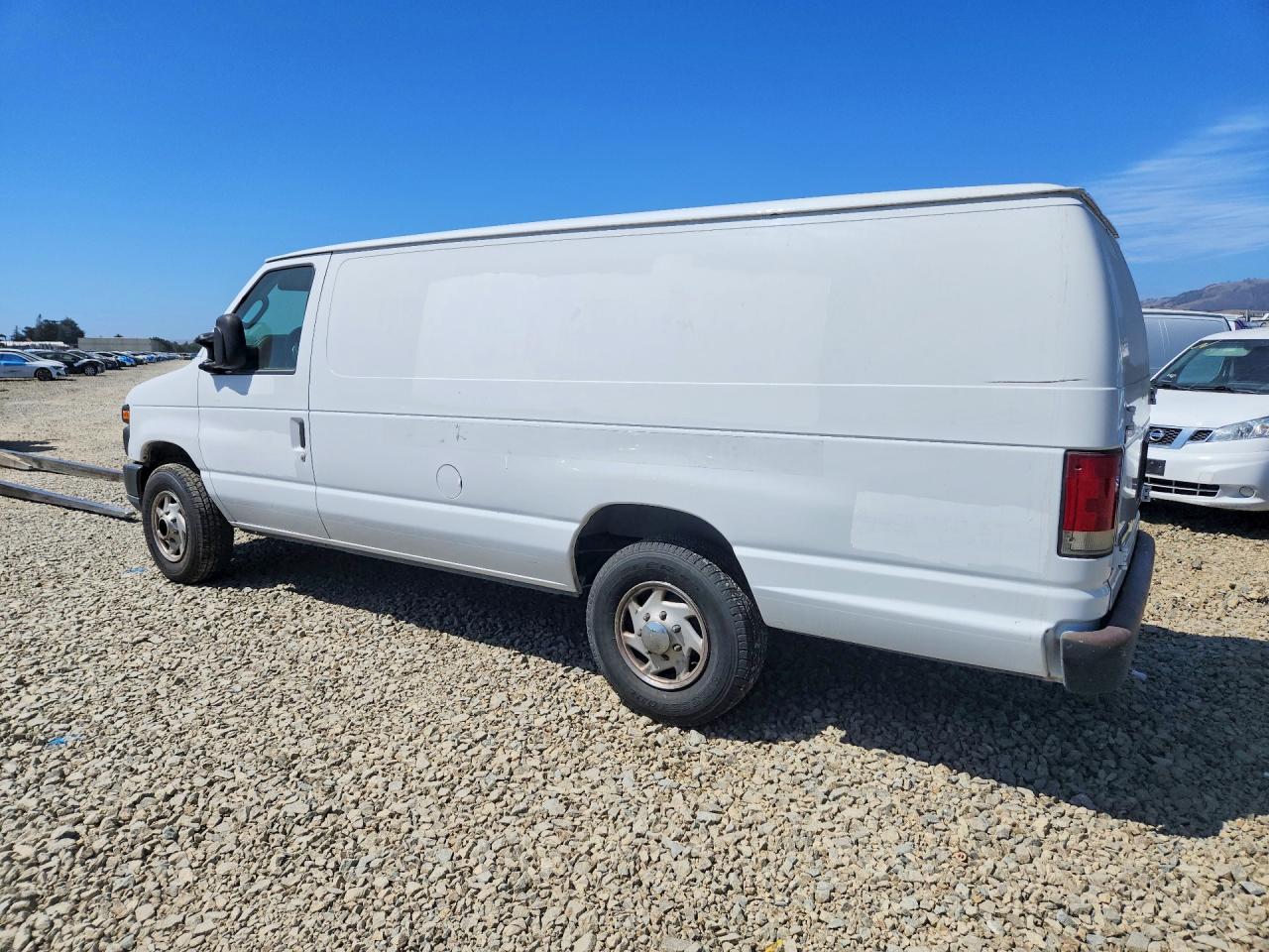 2011 FORD ECONOLINE