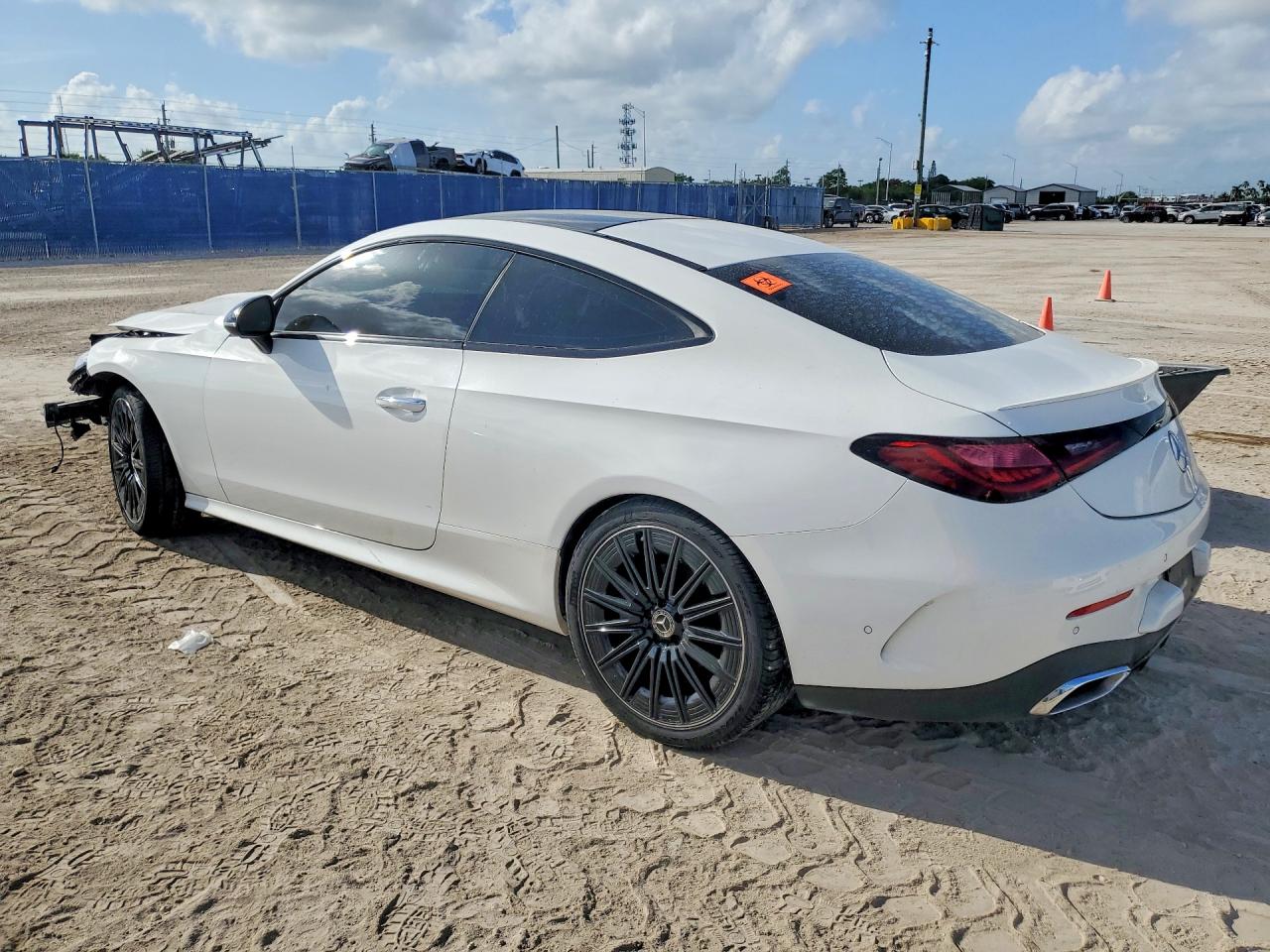 2024 MERCEDES-BENZ CLE 300 4M