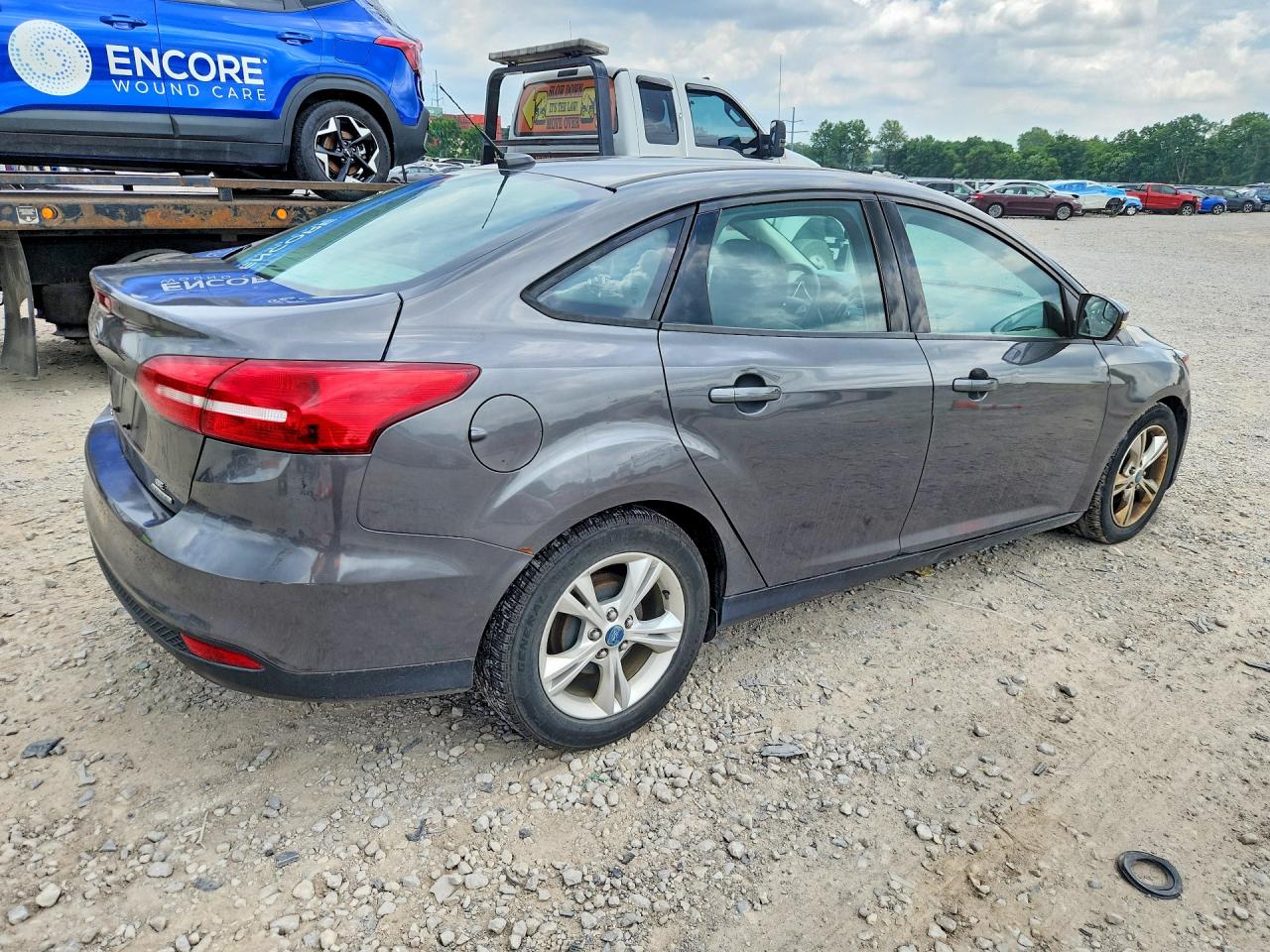 2016 FORD FOCUS