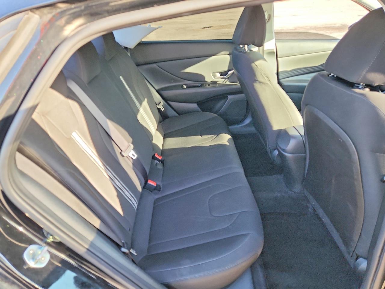 2021 HYUNDAI ELANTRA