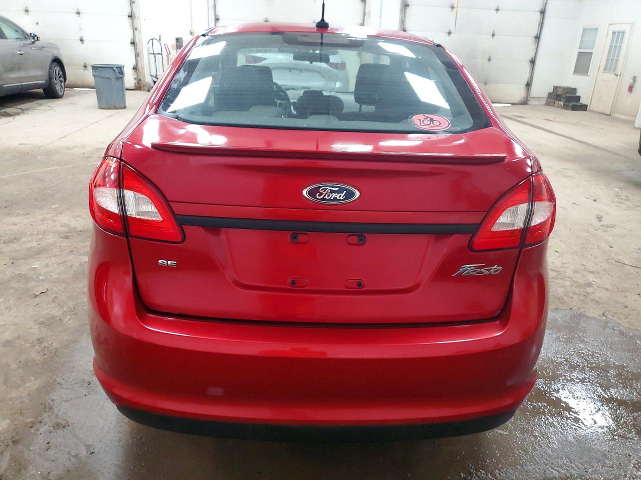 2012 FORD FIESTA