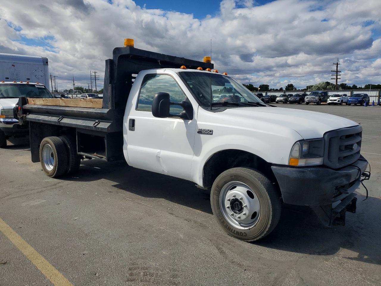 2004 FORD F550