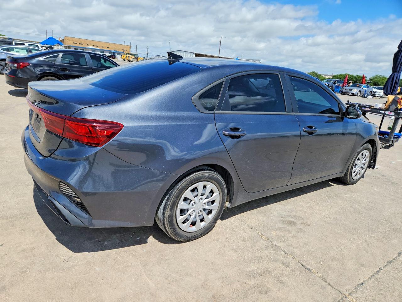 2023 KIA FORTE