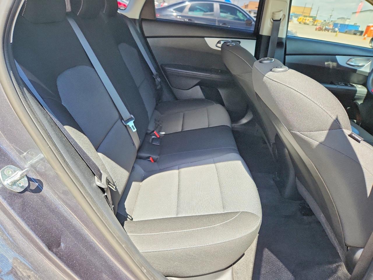 2023 KIA FORTE