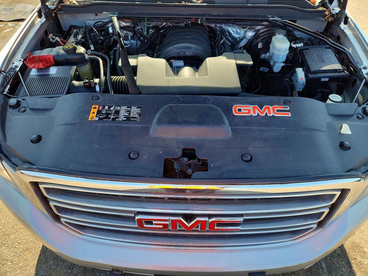 2017 GMC YUKON