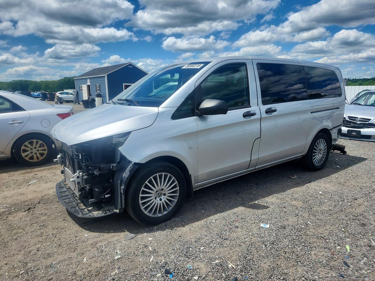 2021 MERCEDES-BENZ METRIS