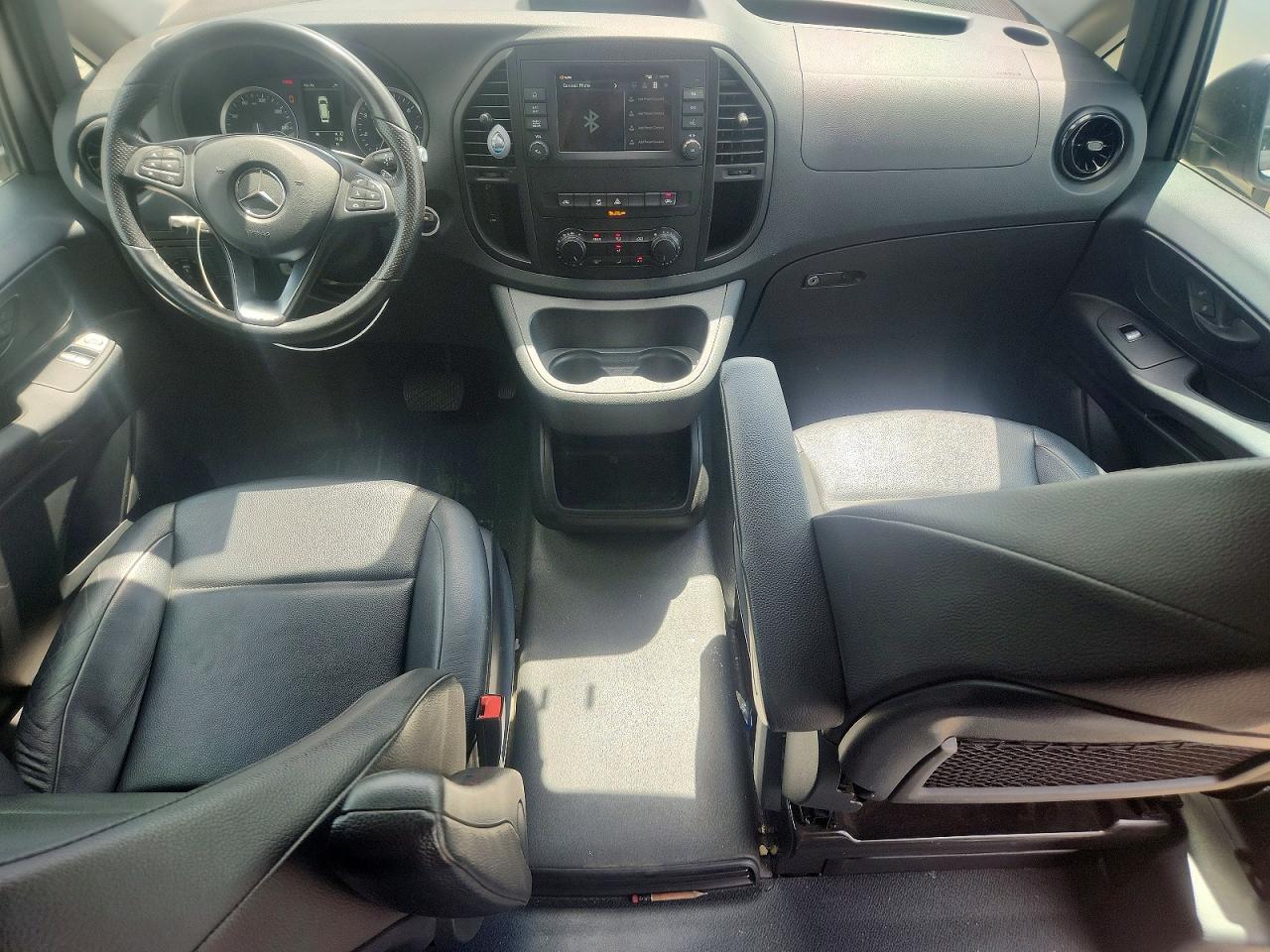 2021 MERCEDES-BENZ METRIS