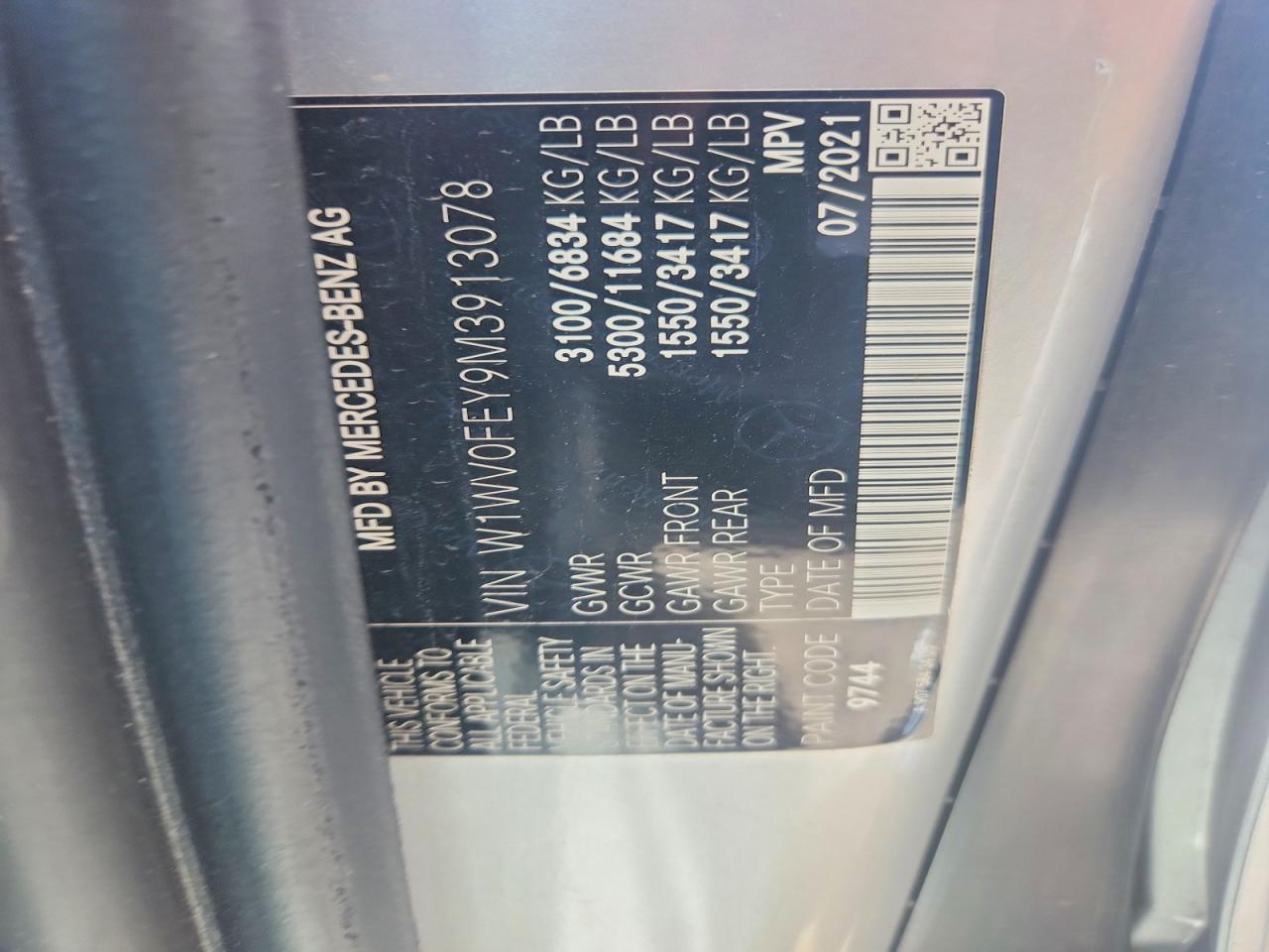 2021 MERCEDES-BENZ METRIS