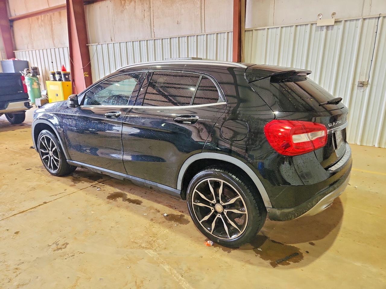 2017 MERCEDES-BENZ GLA-CLASS