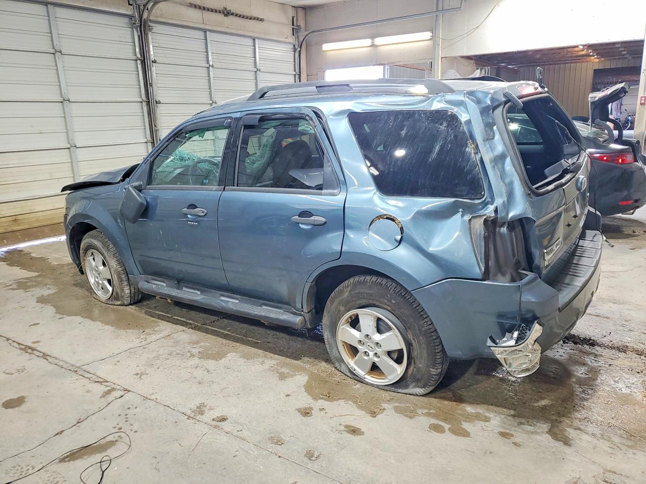 2011 FORD ESCAPE