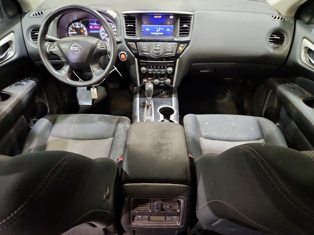 2017 NISSAN PATHFINDER