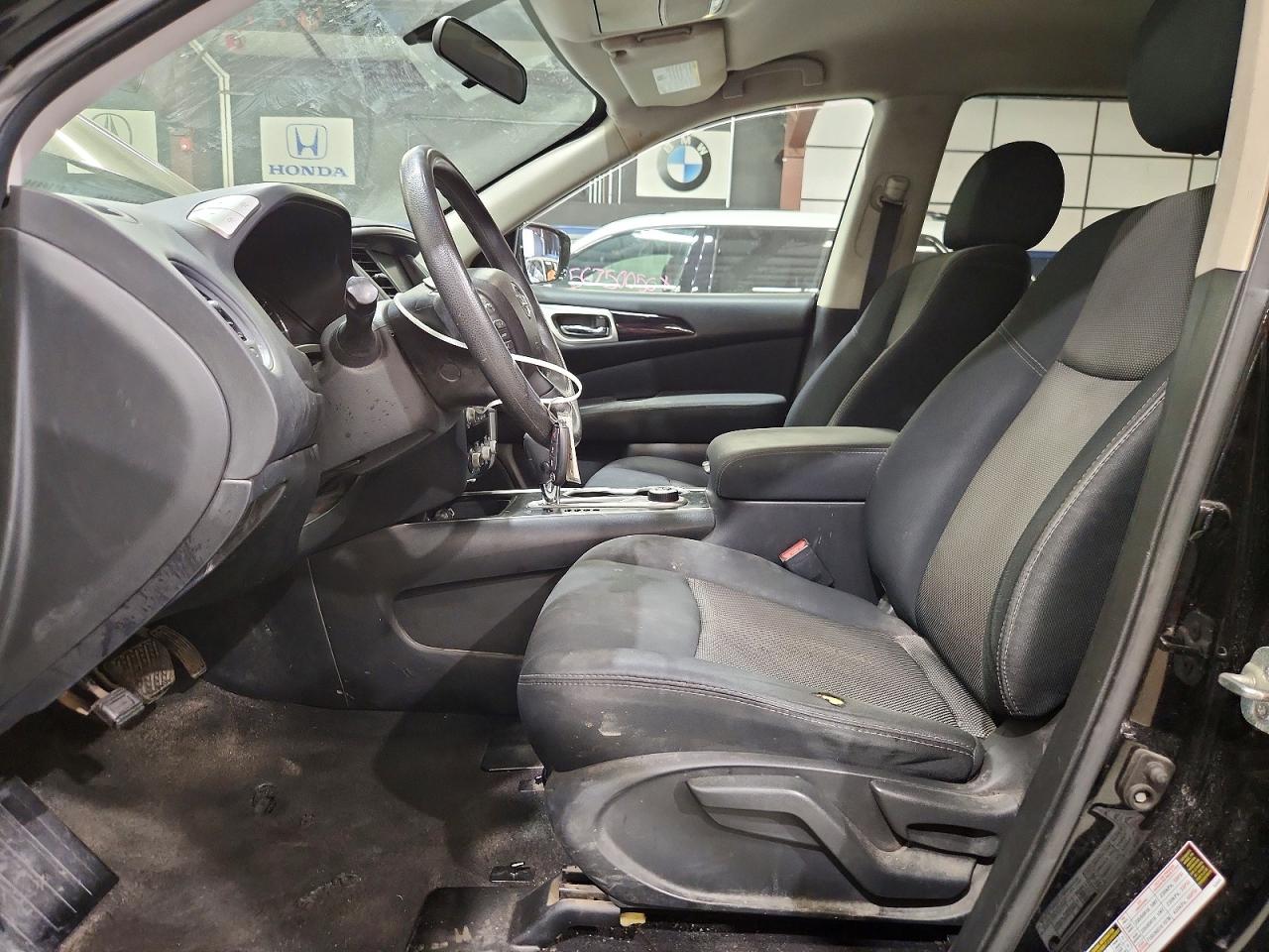 2017 NISSAN PATHFINDER