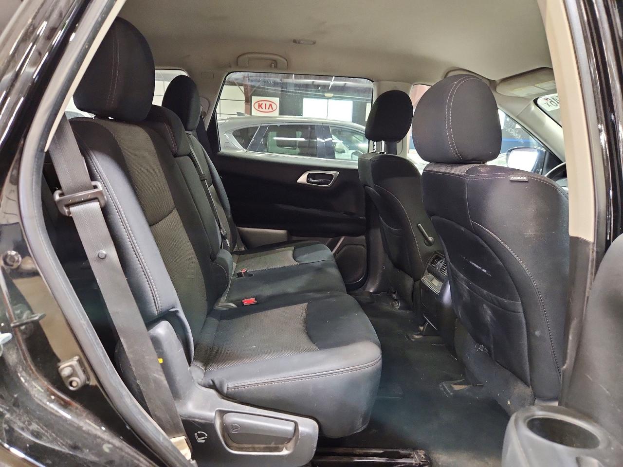 2017 NISSAN PATHFINDER