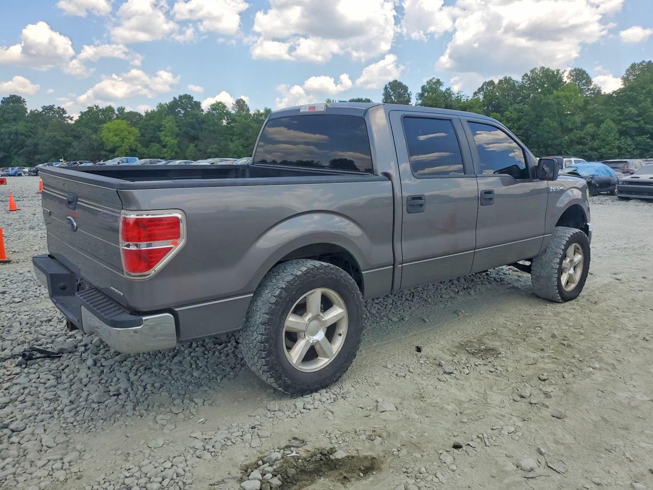 2013 FORD F150