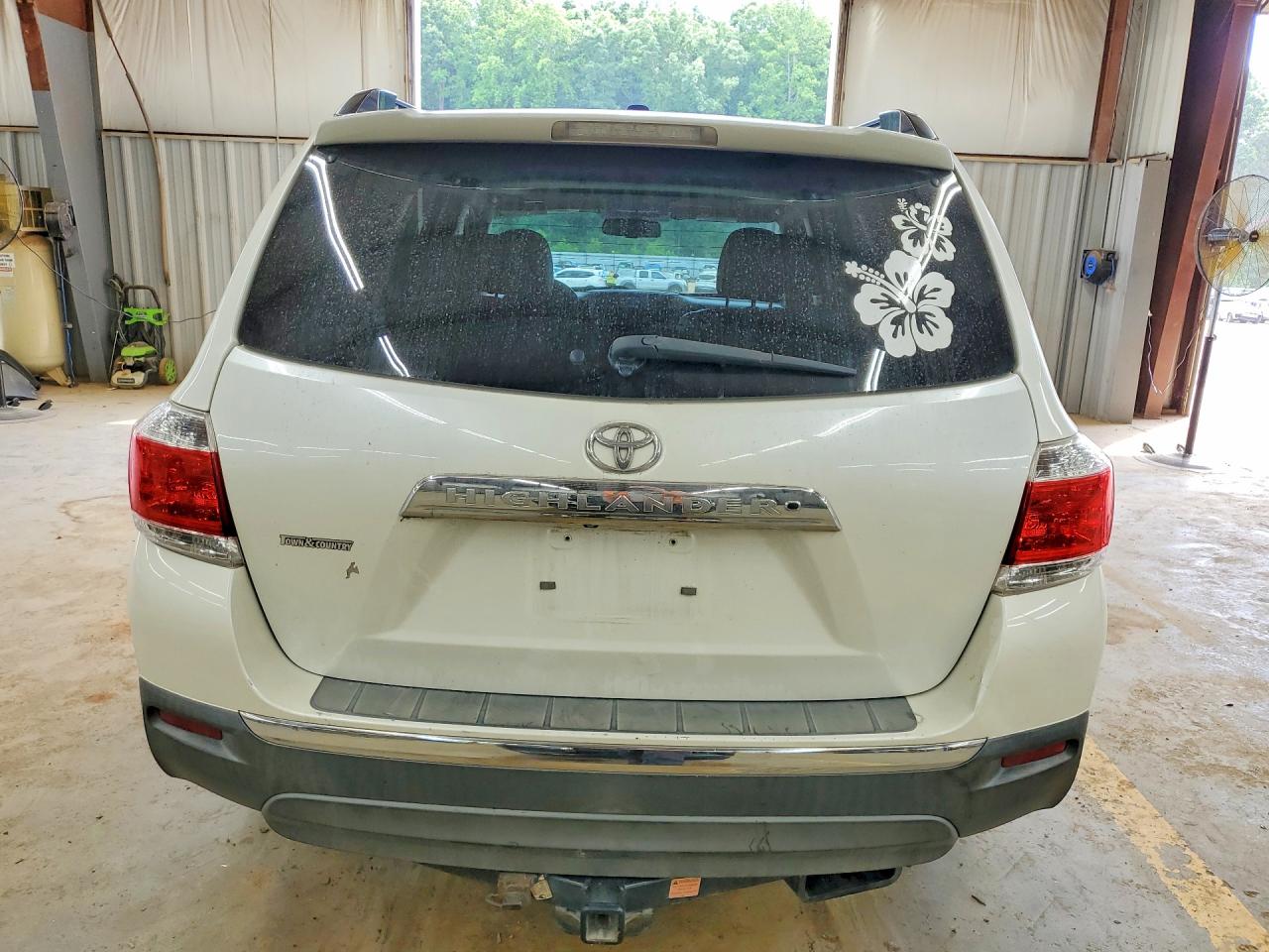 2012 TOYOTA HIGHLANDER