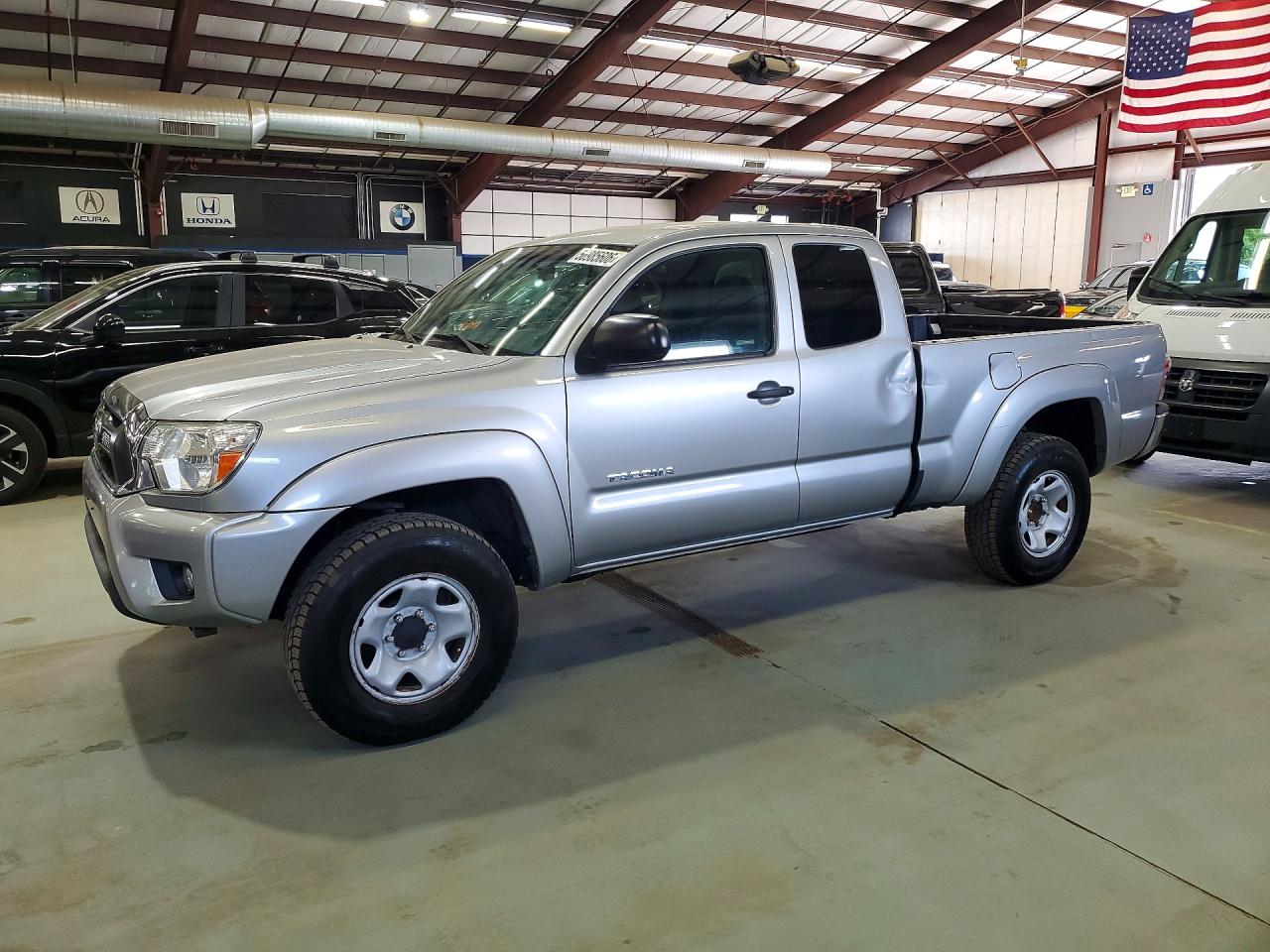 2014 TOYOTA TACOMA