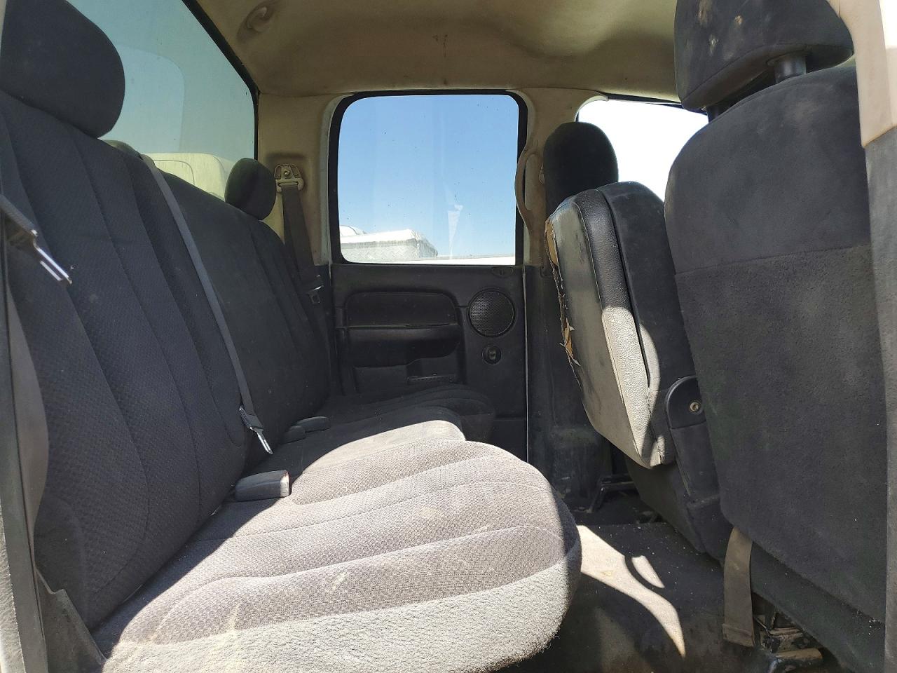 2004 DODGE RAM 3500