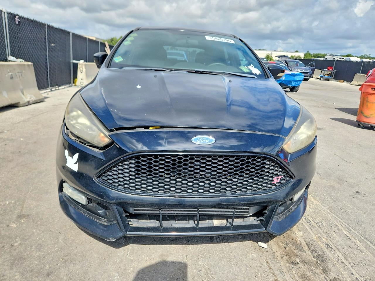 2017 FORD FOCUS