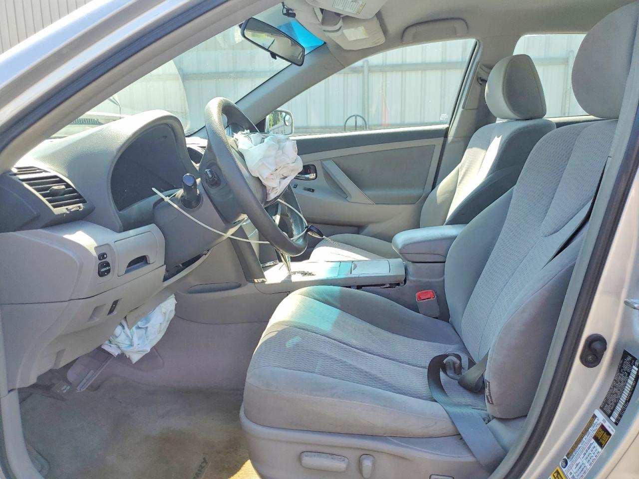 2011 TOYOTA CAMRY