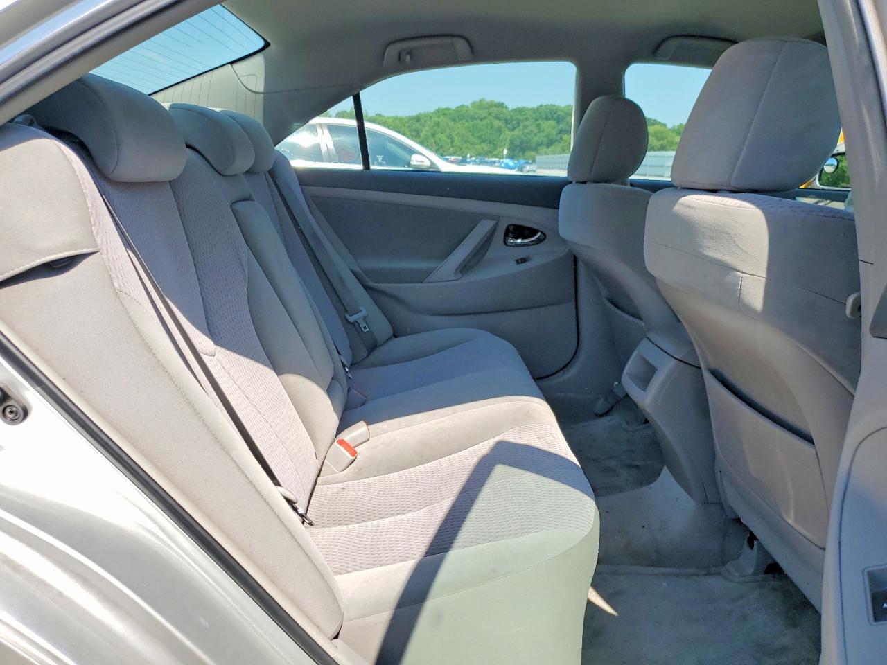 2011 TOYOTA CAMRY