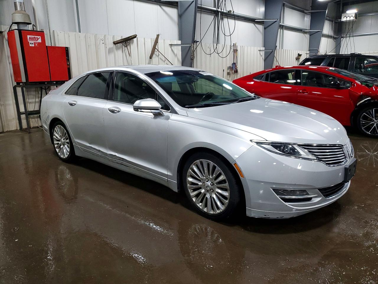 2013 LINCOLN MKZ