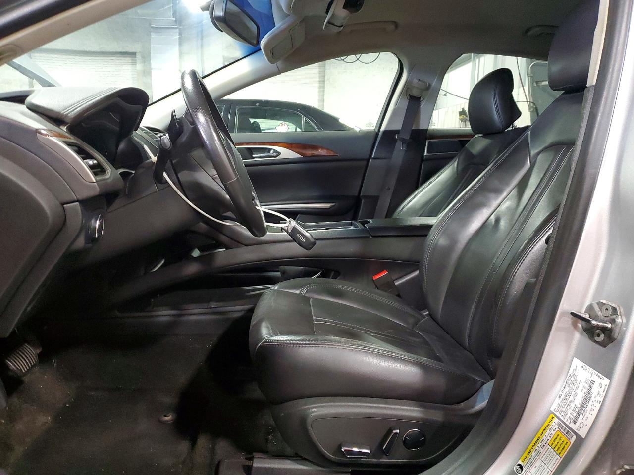 2013 LINCOLN MKZ