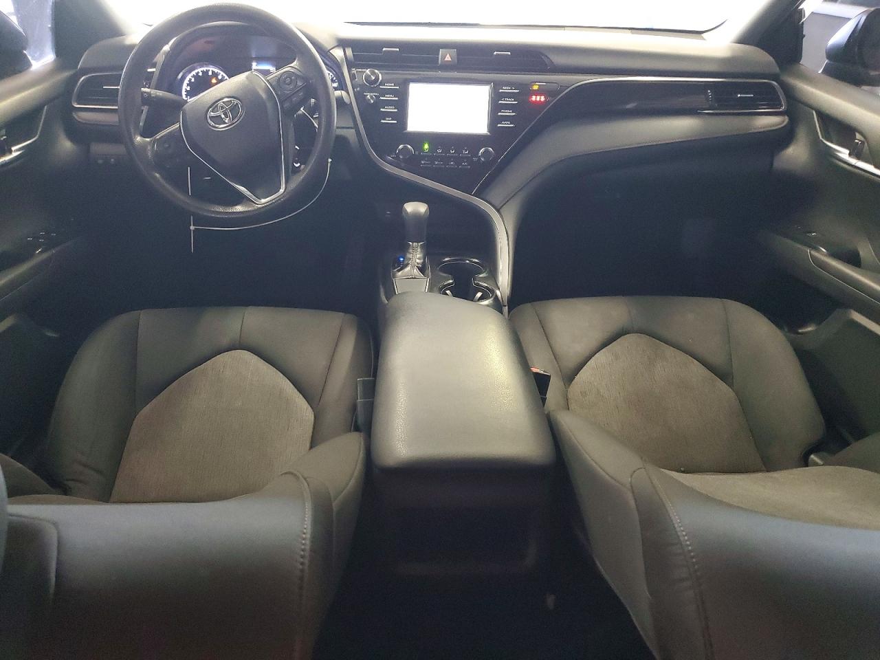 2019 TOYOTA CAMRY
