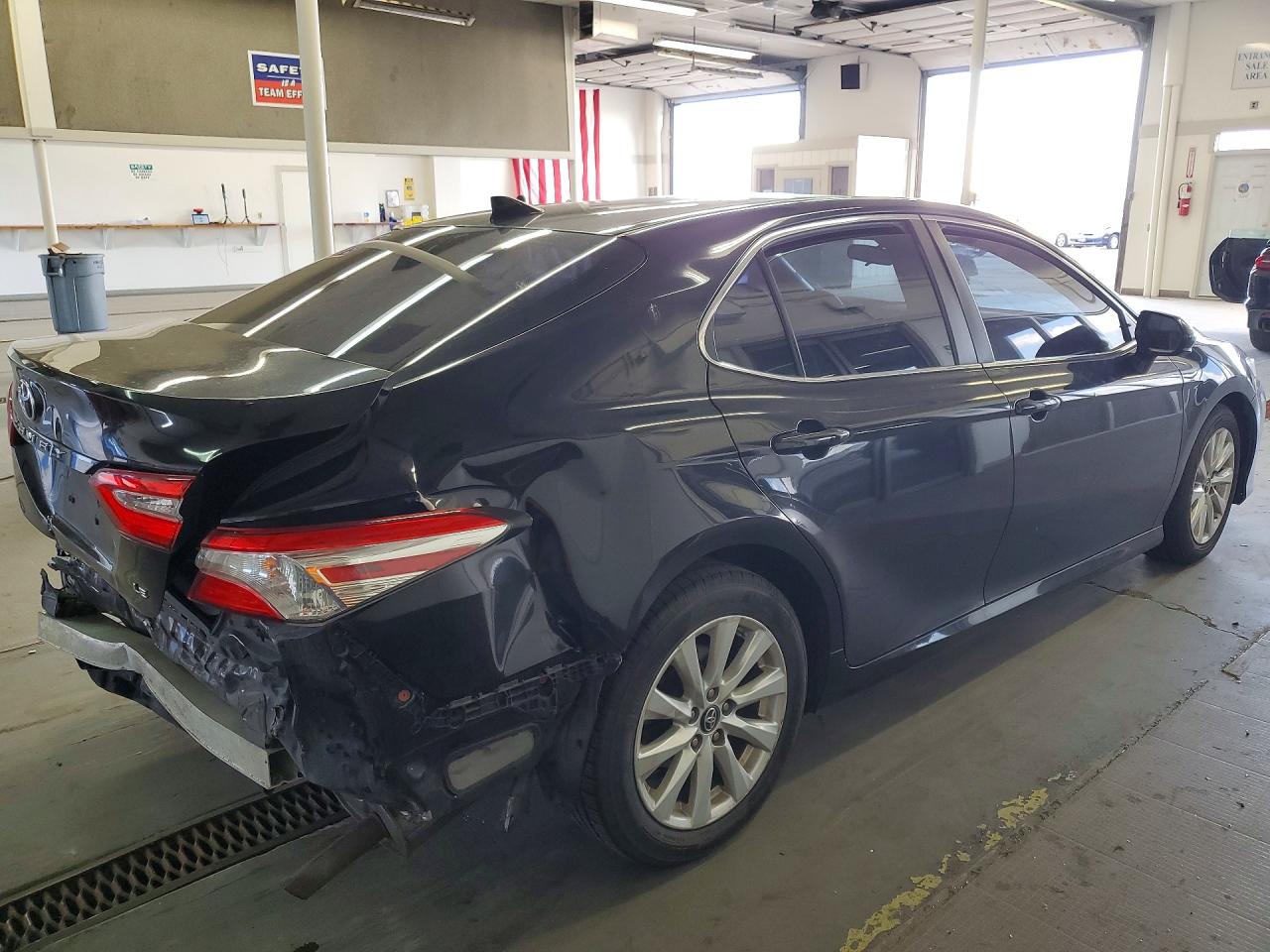 2019 TOYOTA CAMRY
