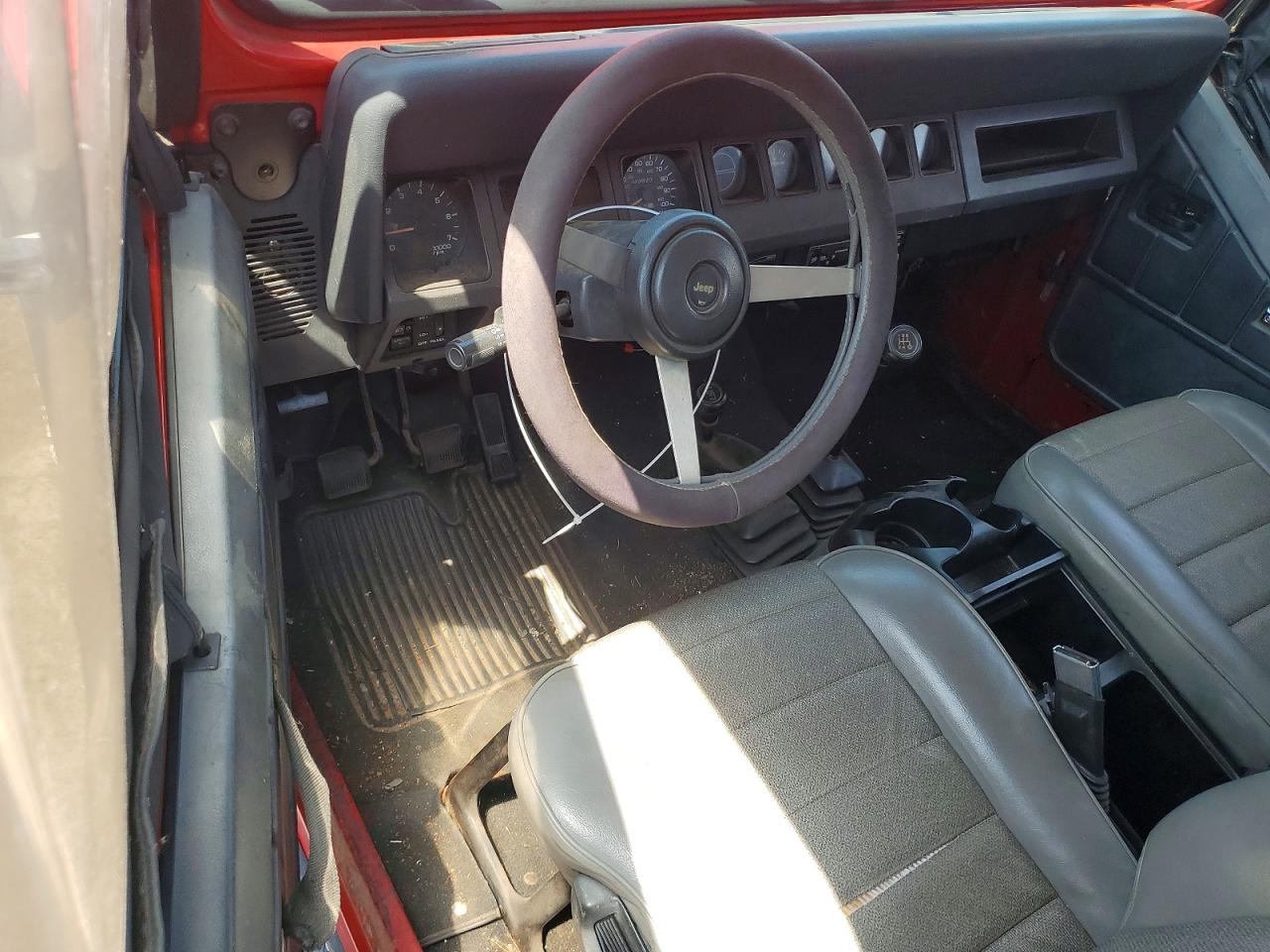 1995 JEEP WRANGLER