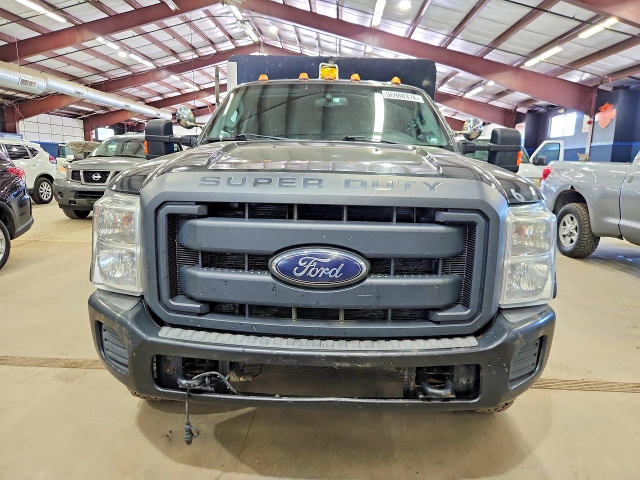 2012 FORD F350
