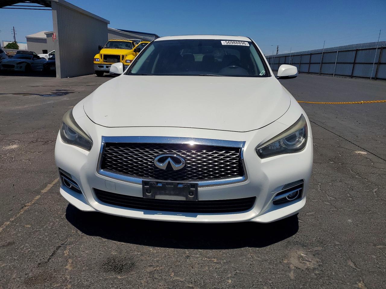 2015 INFINITI Q50