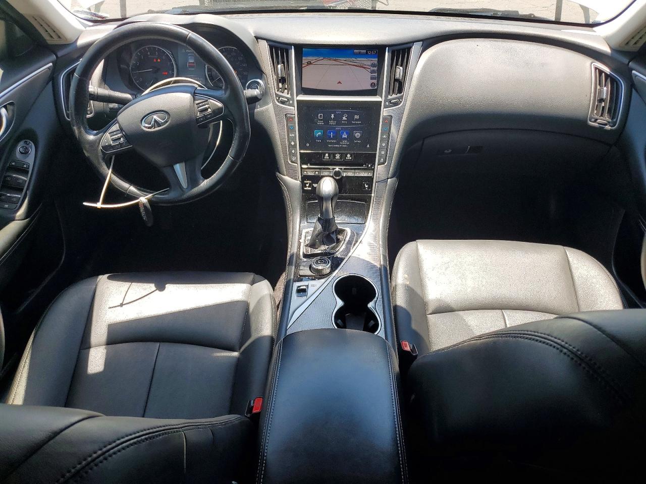 2015 INFINITI Q50