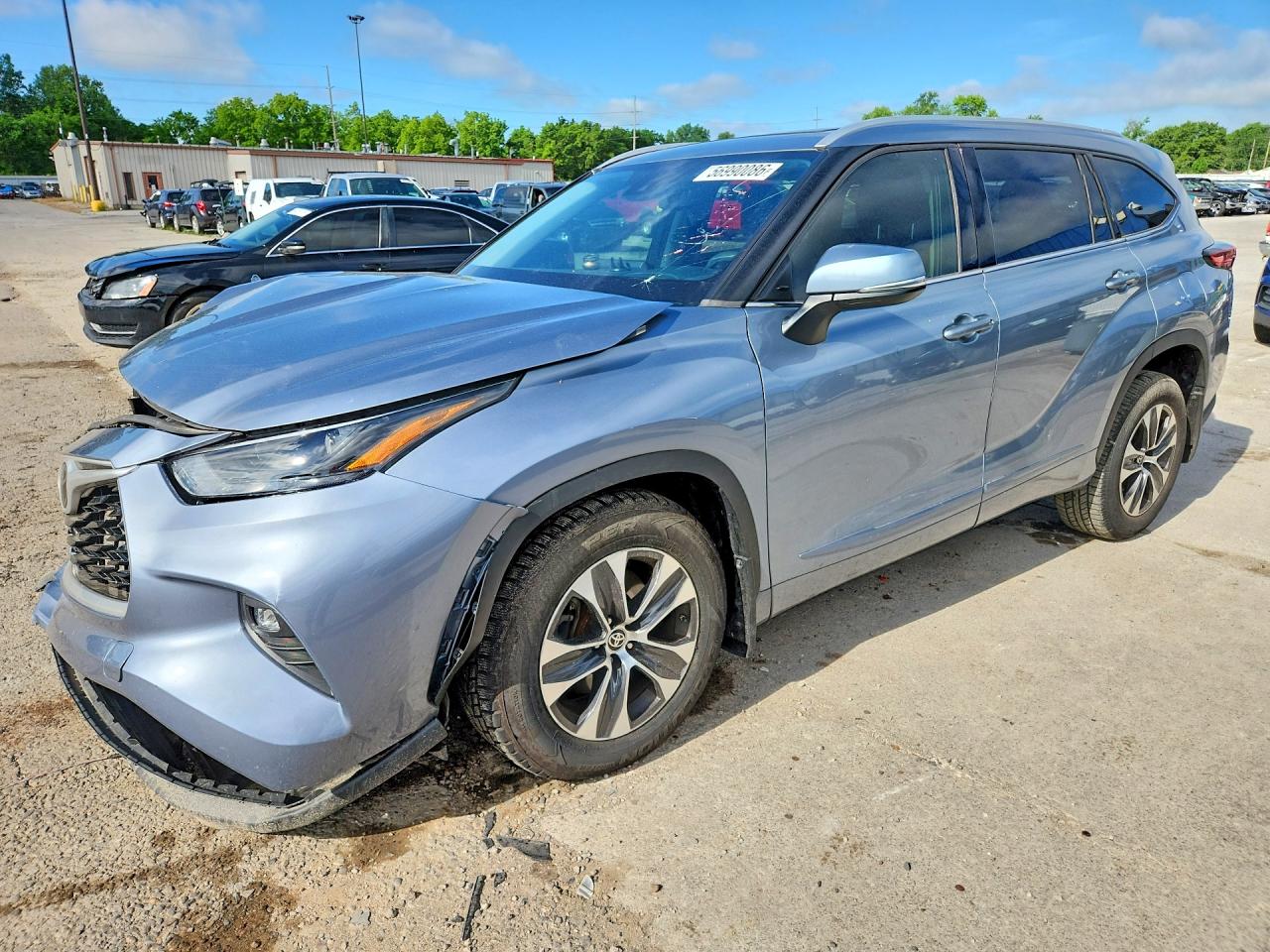 2022 TOYOTA HIGHLANDER