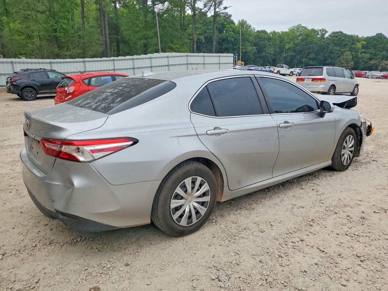 2019 TOYOTA CAMRY