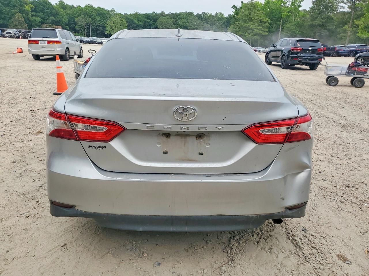 2019 TOYOTA CAMRY