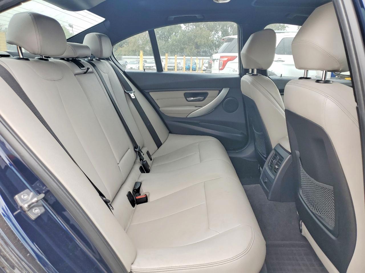 2013 BMW 1 SERIES