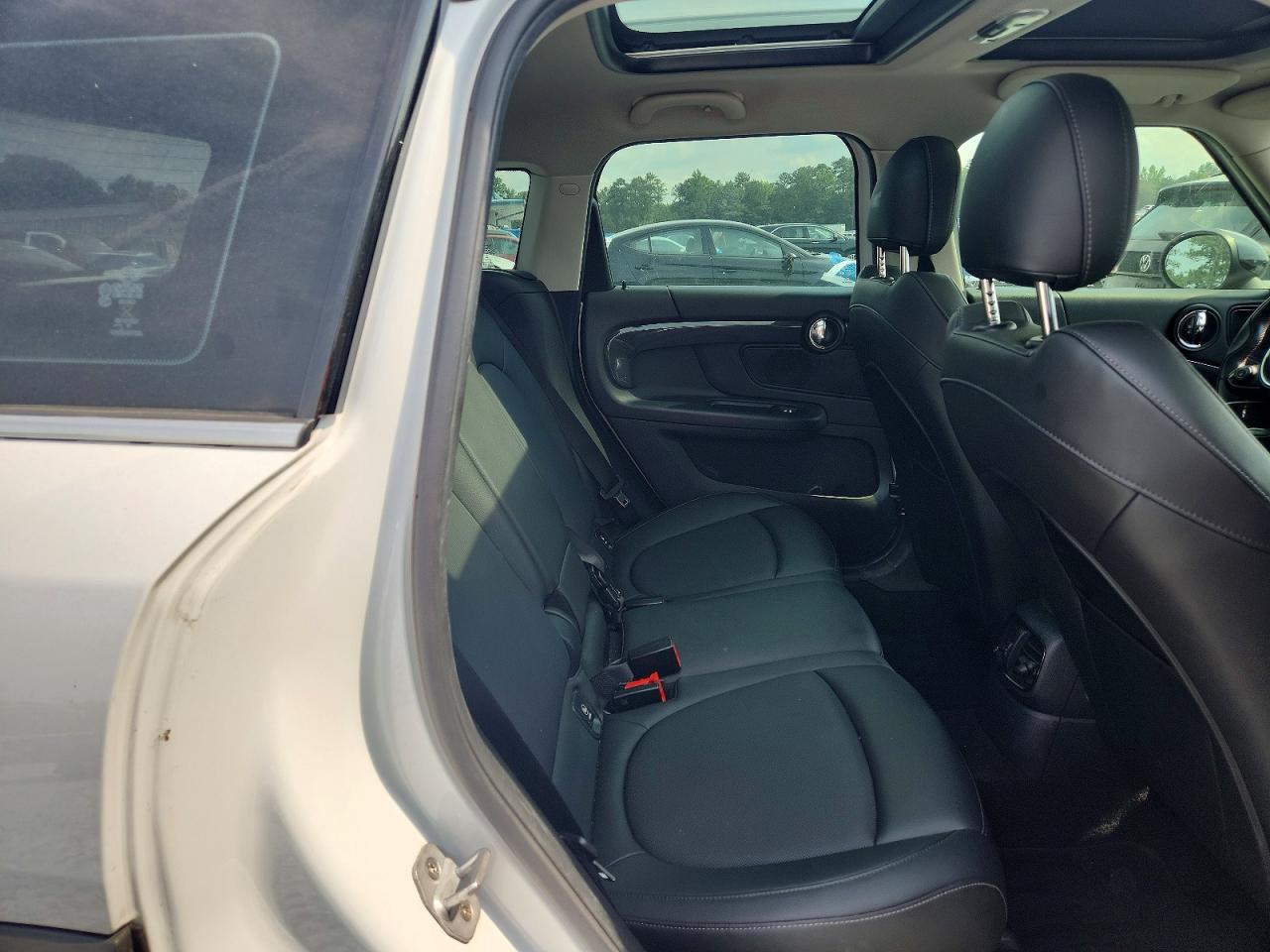 2019 MINI COOPER