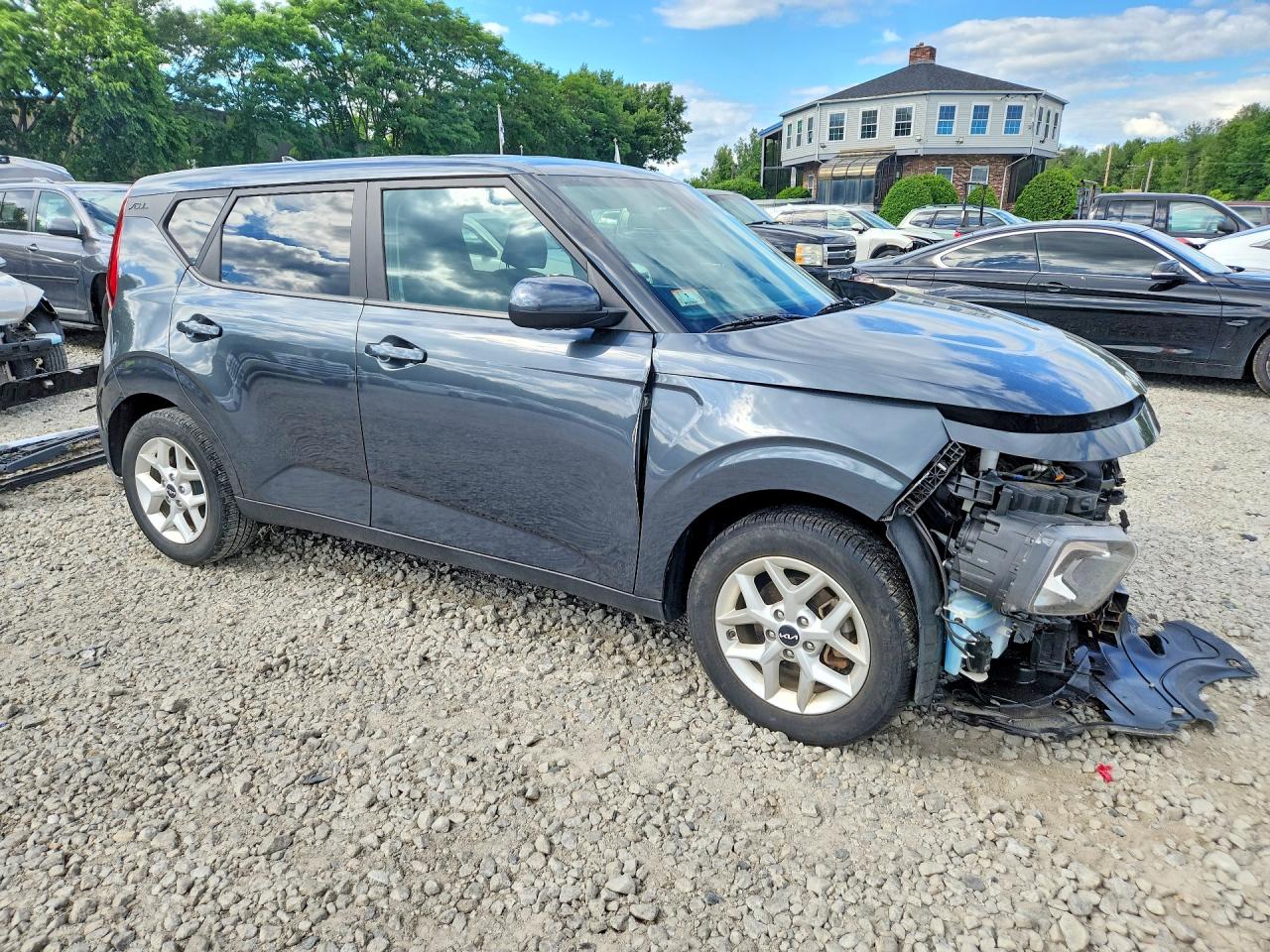 2022 KIA SOUL