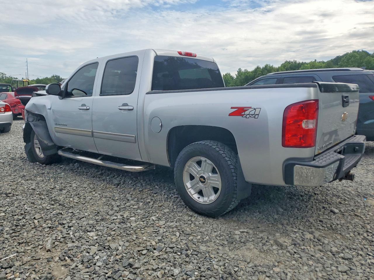 2013 CHEVROLET SILVERADO